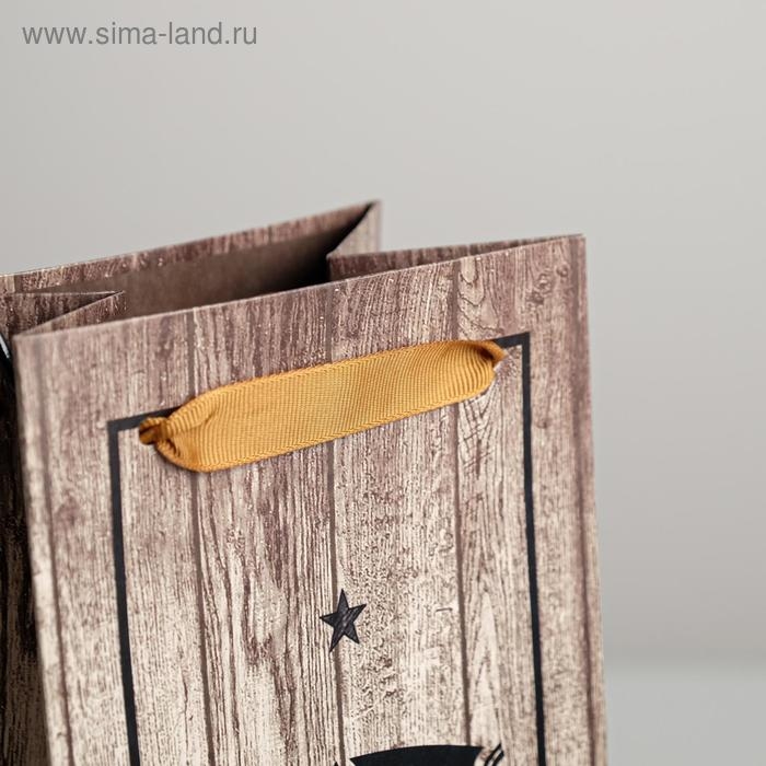 Пакет подарочный под бутылку, упаковка, &laquo;С Днем Защитника Отечества&raquo;, 35 х 13 х 10 см