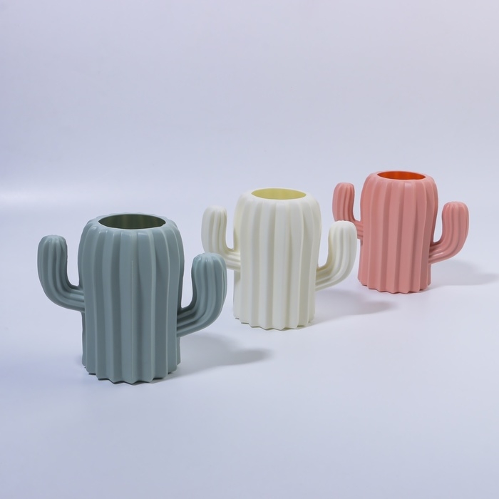 Органайзер - подставка для хранения маникюрных/косметических принадлежностей &laquo;Кактус&raquo;, 11,5 &times; 13 &times; 7 см, цвет МИКС