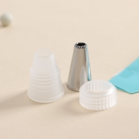 Набор кондитерский &laquo;С любовью&raquo;, 14 предметов: насадки 12 шт d=1,7 см, адаптер, мешок 30&times;15 см