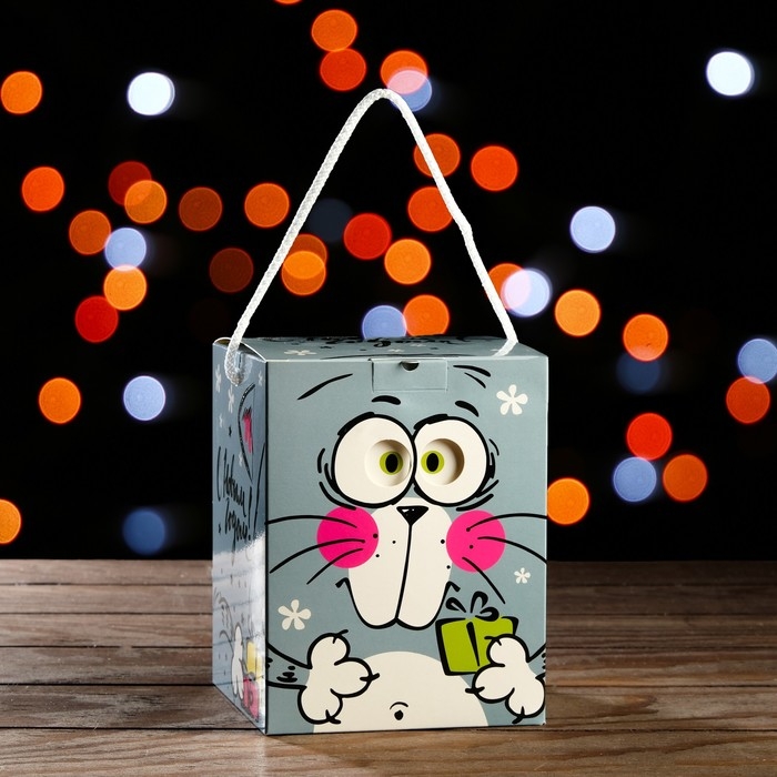 Новый год. Подарочная коробка кубик "Котенок", 12 х 12 х 15,5 см