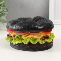 Копилка "Черный Бургер" высота 7,5 см, d-13 см Копилка "Черный Бургер" высота 7,5 см, d-13 см