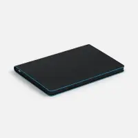 Ежедневник Trait, недатированный, черный с голубым Ежедневник Trait, недатированный, черный с голубым