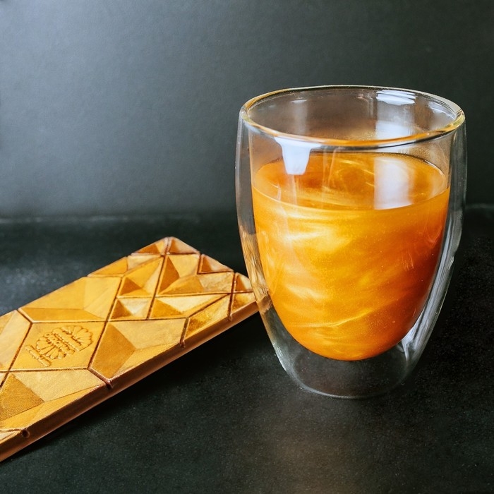 Глиттер кандурин «Тёмно-золотой» для десертов и напитков, водорастворимый, 5 г. Глиттер кандурин «Тёмно-золотой» для десертов и напитков, водорастворимый, 5 г.