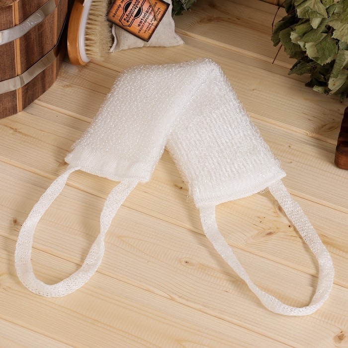 Мочалка банная с ручками Мочалка банная с ручками "Стандарт" белая (36 см без ручек), с поролоном, Добропаровъ