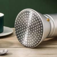 Кофеварка гейзерная Magistro Salem, на 6 чашек, 300 мл, индукция Кофеварка гейзерная Magistro Salem, на 6 чашек, 300 мл, индукция