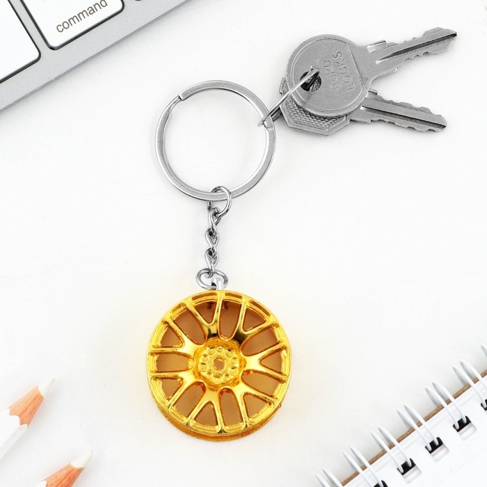 Монета и брелок «Крутой водитель», 8 х 14 см. Монета и брелок «Крутой водитель», 8 х 14 см.