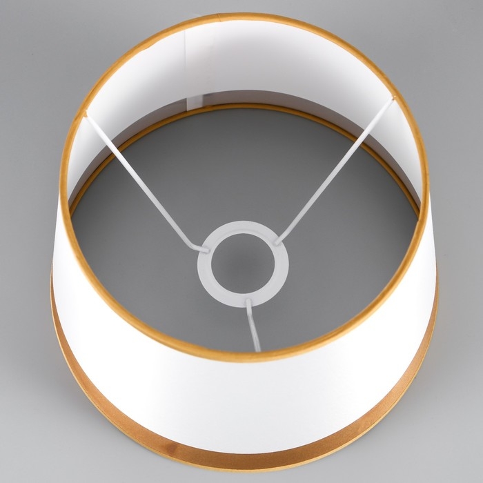 Абажур E27 бело-золотой 26х26х20 см Абажур E27 бело-золотой 26х26х20 см