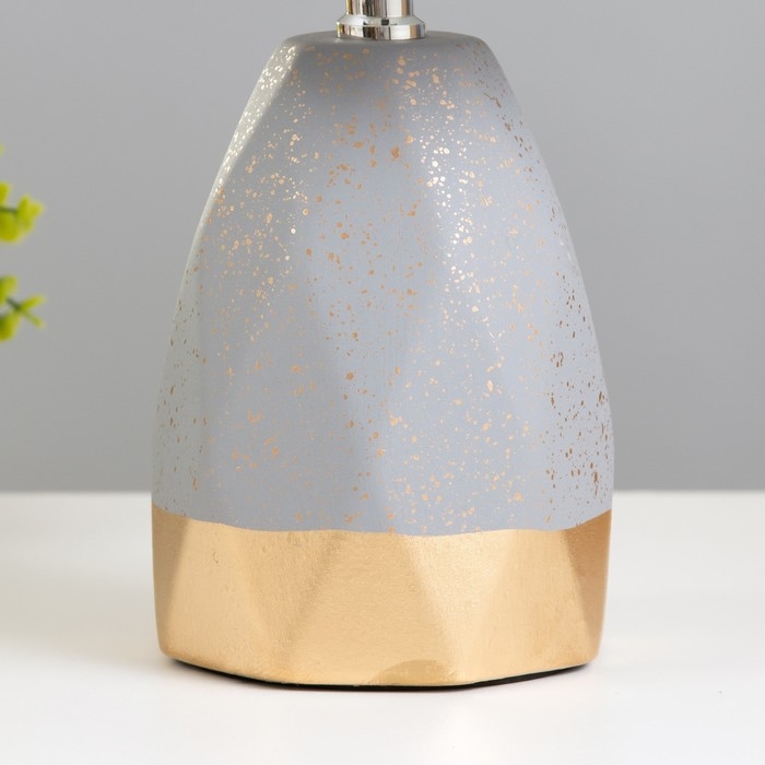 Настольная лампа "Адилин" E14 40Вт серый-золото 21х21х34 см RISALUX