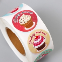 Наклейка бумага "Домашняя выпечка" d=2,5 см 500 шт в рулоне 3х6х6 см