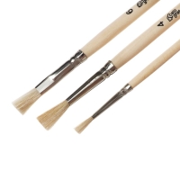 Набор кистей Коза 3 штуки, Calligrata №1 (круглые №: 2, 4 ; плоская №6), деревянная ручка, пакет