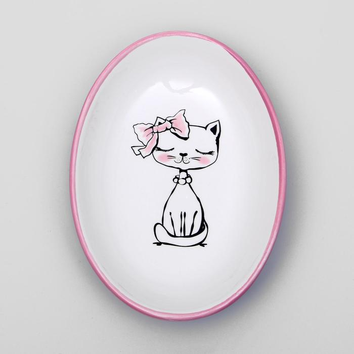 Блюдце керамическое Блюдце керамическое "Милая киса" 200 мл 15,7 х 11,3 х 3,8 см, розовая