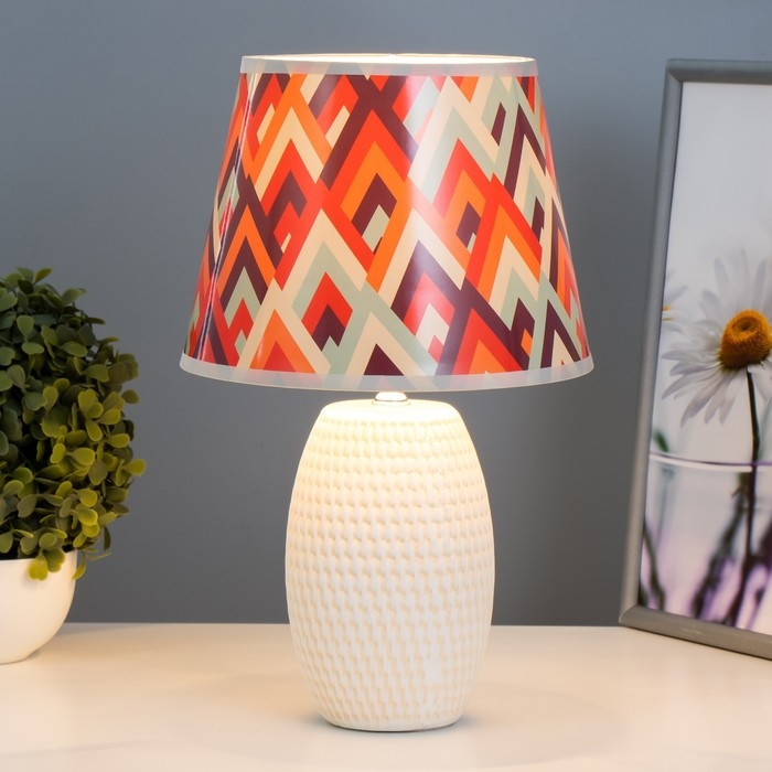 Настольная лампа "Варт" Е14 15Вт 20х20х32 см RISALUX