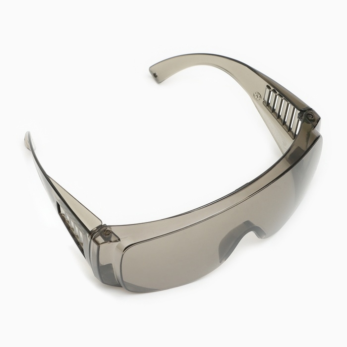 Очки защитные Очки защитные "Исток" открытого типа дым.