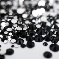 Декор для творчества стекло "Стразы усечённый конус. Чёрные" d=1,5-6,5 мм набор 1000 шт Декор для творчества стекло "Стразы усечённый конус. Чёрные" d=1,5-6,5 мм набор 1000 шт