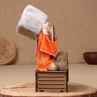 Оберег-домовой "Славуся в меховой шапке, на сундуке с  шашлыком", 38х24х18 см, микс