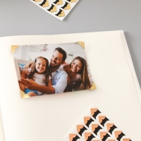 Набор уголков с кармашком для фотографий 24 уголка "Стиль" золото 12,5х9 см МИКС Набор уголков с кармашком для фотографий 24 уголка "Стиль" золото 12,5х9 см МИКС