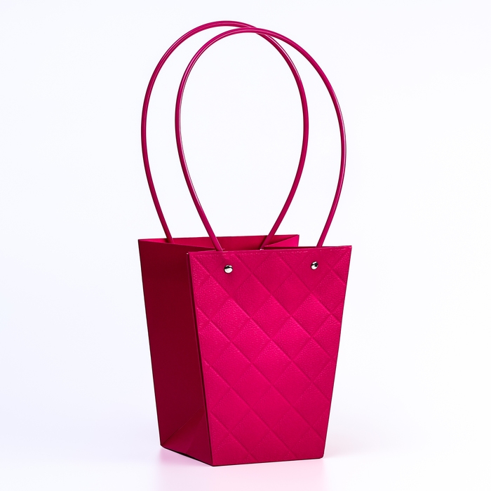 Сумка для цветов тиснение малина влагостойкая, 17x17-11.5x11.5-20 см Сумка для цветов тиснение малина влагостойкая, 17x17-11.5x11.5-20 см