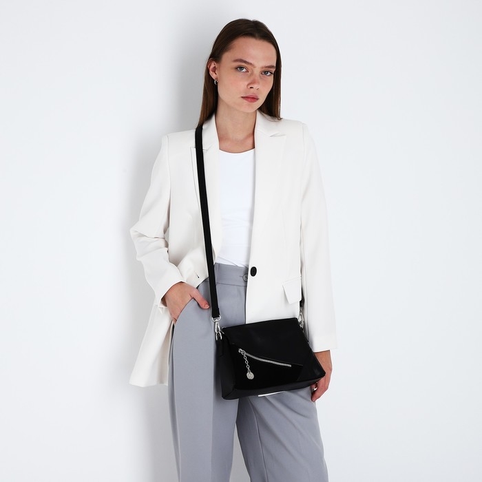 Сумка кросс-боди на молнии, цвет чёрный