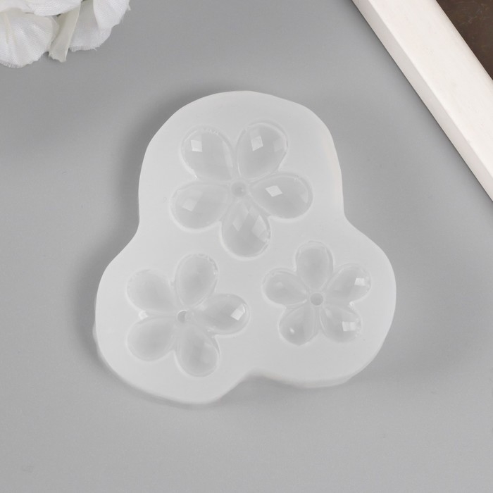 Молд силикон Молд силикон "Цветочки-кристаллы" 3 предмета 1х7,5х6,5 см