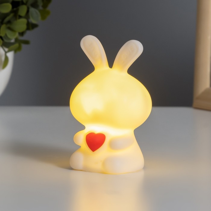 Ночник "Зайчик с сердцем" 2Вт LED LR44 белый 4х4х8,5см