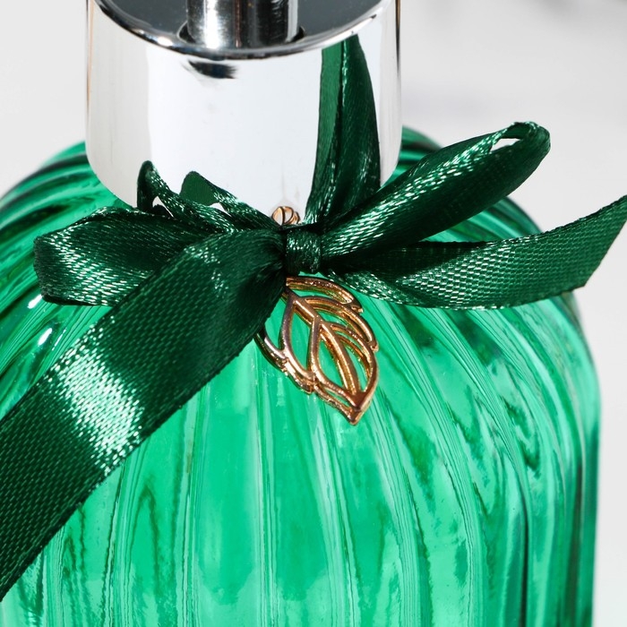 Дозатор для жидкого мыла &laquo;Красота&raquo;, 400 мл.