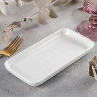 Блюдо фарфоровое прямоугольное Wilmax, 19&times;10 см, цвет белый