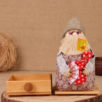 Домовой "Афанасий с мешком", на сундуке, 28х15х12 см Домовой "Афанасий с мешком", на сундуке, 28х15х12 см