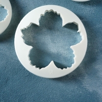 Набор выемок кондитерских для марципана и теста Доляна &laquo;Пионы&raquo;, 4 шт, d=8,5/10 /11,5/14,5 см