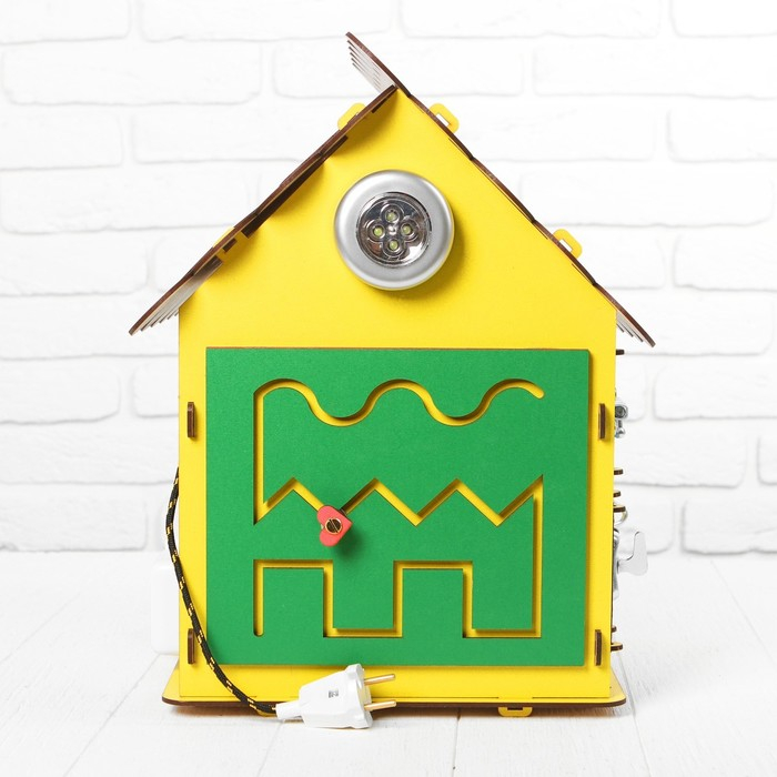 Развивающая доска Бизиборд «Бизи-Дом» Развивающая доска Бизиборд «Бизи-Дом»