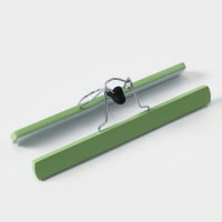 Вешалки для брюк и юбок LaDо́m Brillant, 30&times;17&times;2,4 см, 2 шт, деревянные, цвет фисташковый