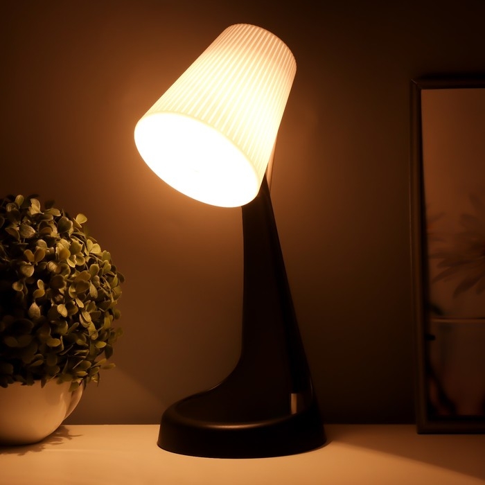 Настольная лампа фикс 1хE27 15W оникс Настольная лампа фикс 1хE27 15W оникс