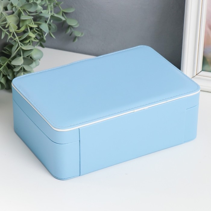 Шкатулка кожзам для украшений Шкатулка кожзам для украшений "С пряжкой" голубая 24х18,5х9 см