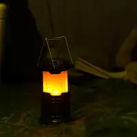 Кемпинговый фонарь с имитацией пламени Lindau Flame, черный