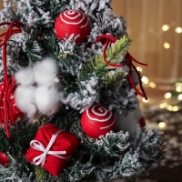 Ёлка декор "Сюрприз в мешочке" 41х22 см, красный Ёлка декор "Сюрприз в мешочке" 41х22 см, красный