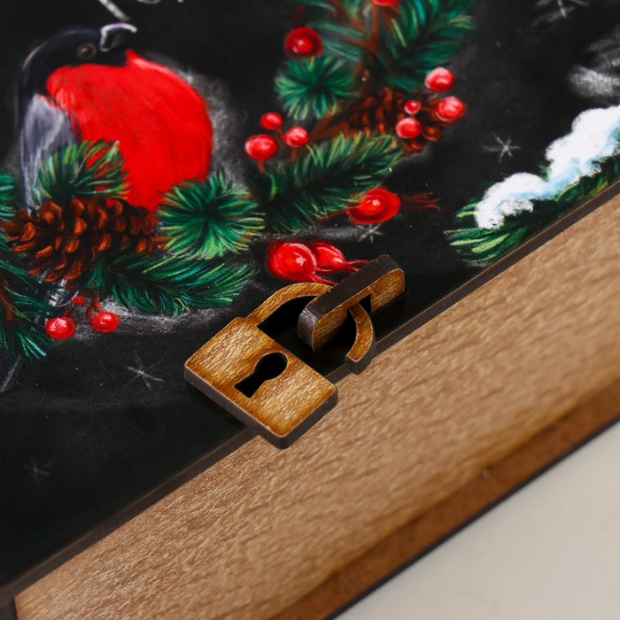 Шкатулка-книга Шкатулка-книга "Снегири" 14х14х6,5 см