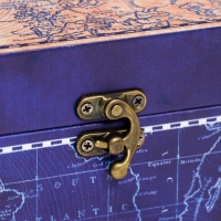 Шкатулка дерево под бутылку "Карта мира" кожзам, синяя 35х11х11 см Шкатулка дерево под бутылку "Карта мира" кожзам, синяя 35х11х11 см