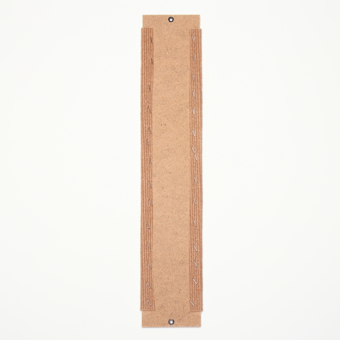 Когтеточка с пропиткой Когтеточка с пропиткой "Пижон", ДВП ковролин, 50 х 10 см, бежевая