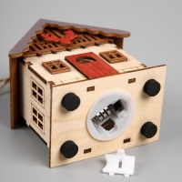 Подвеска световая "Дом охотника", 9х5.5х10 см, 1 LED, AG10x3 (в компл.), свечение тёплое белое Подвеска световая "Дом охотника", 9х5.5х10 см, 1 LED, AG10x3 (в компл.), свечение тёплое белое