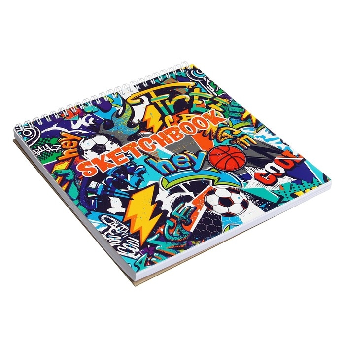 Скетчбук 190 х 190 мм, 60 листов на гребне "Граффити", обложка мелованный картон, твёрдая подложка, блок 100 г/м&sup2;