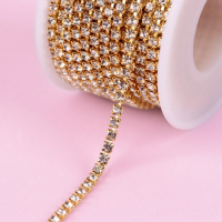 Цепь со стразами, металл, стекло, 2,5 мм, 9 ± 1 м, цвет золотой Цепь со стразами, металл, стекло, 2,5 мм, 9 ± 1 м, цвет золотой