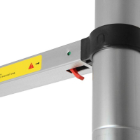 Лестница телескопическая в сумке ТУНДРА, алюминиевая, 13 ступеней, автомат, 3.8 м Лестница телескопическая в сумке ТУНДРА, алюминиевая, 13 ступеней, автомат, 3.8 м