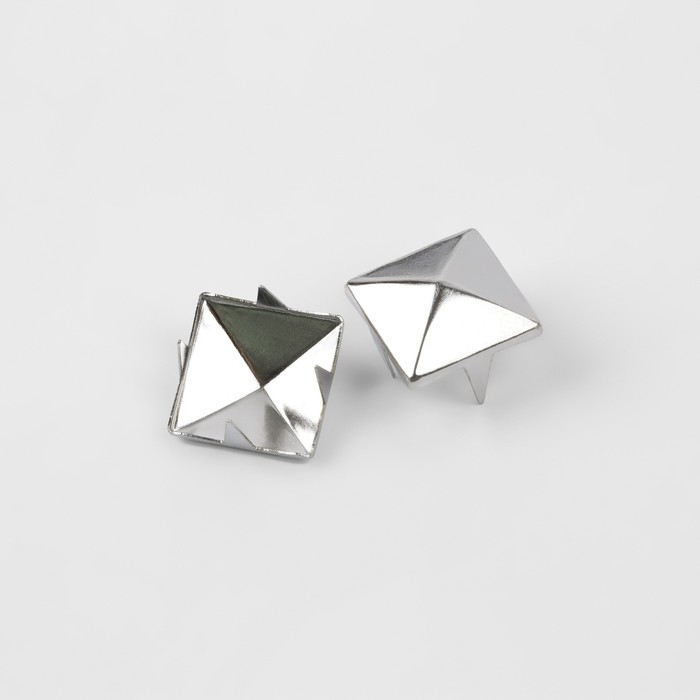 Хольнитен «Пирамида», 11 × 11 мм, 4 крепления, 50 шт, цвет серебряный Хольнитен «Пирамида», 11 × 11 мм, 4 крепления, 50 шт, цвет серебряный