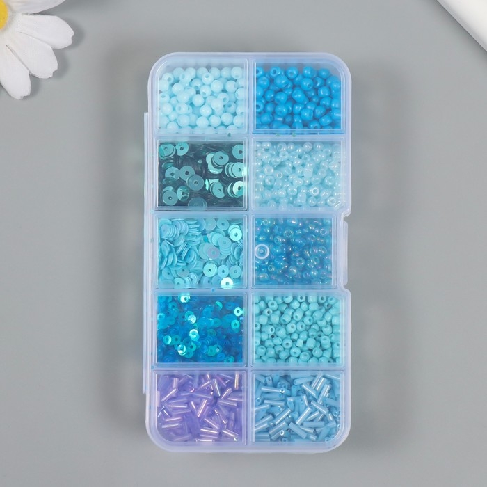 Бисер стекло 6/0, 12/0 в шкатулке "Голубой" стеклярус и пайетки 12,5х6,5х2 см