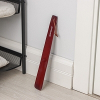 Ложка для обуви Доляна, с петелькой, деревянная, 30&times;4 см, цвет коричневый