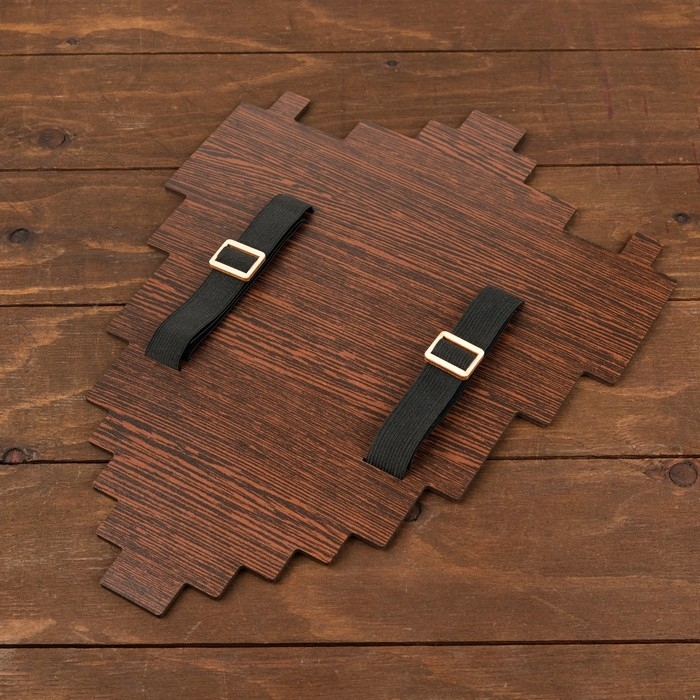 Набор деревянных сувениров "Рубиновое оружие" щит, меч МИКС