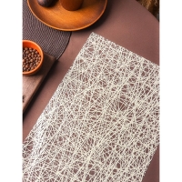 Салфетка сервировочная на стол &laquo;Путаница&raquo;, ажурная, 45&times;30 см, цвет бежевый
