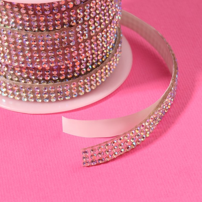 Стразы самоклеящиеся, с голографией, d = 2 мм, ширина - 7 мм, 4,5 ± 0,5 м, цвет серебряный Стразы самоклеящиеся, с голографией, d = 2 мм, ширина - 7 мм, 4,5 ± 0,5 м, цвет серебряный