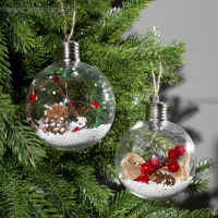 Набор ёлочных шаров &laquo;Ветка ели и ягоды&raquo; 2 шт., батарейки, 5 LED, свечение тёплое белое