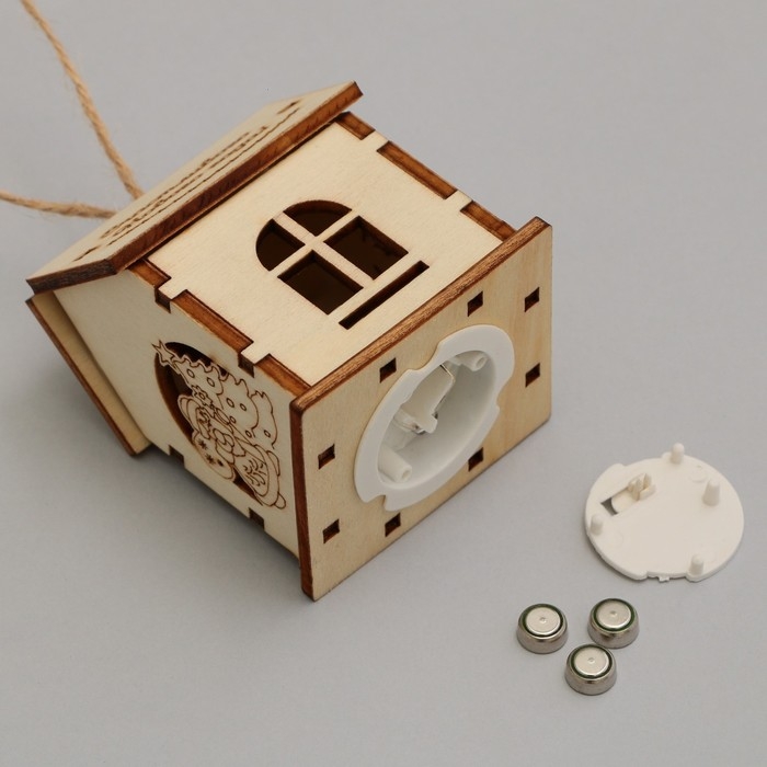 Интерьерное украшение новогоднее &laquo;Новый год: Счастье в дом&raquo;, 6 х 4,5 см