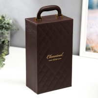 Шкатулка дерево, кожзам для 2 бутылок "Стёганная клетка" 4 предмета 34,5х19,5х12 см Шкатулка дерево, кожзам для 2 бутылок "Стёганная клетка" 4 предмета 34,5х19,5х12 см